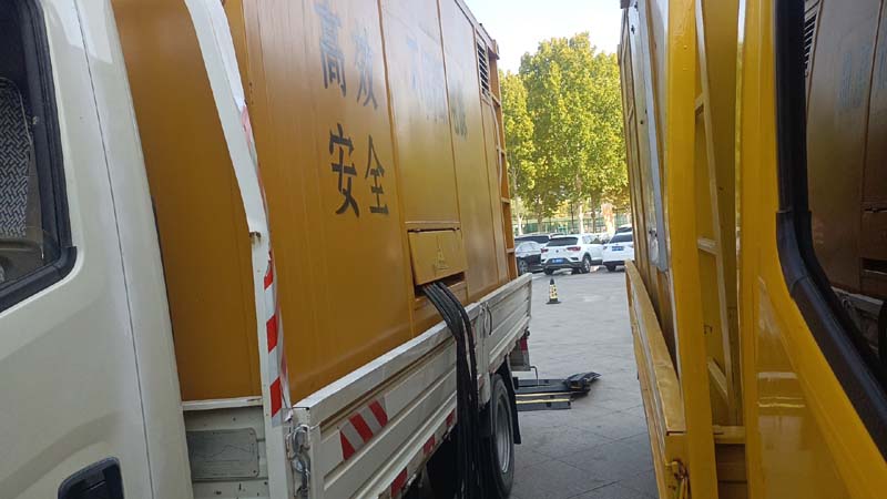 东莞生态园如何判断柴油发电机组和UPS电源的切换时间是否符合要求？